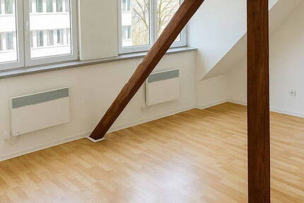 Moderne Dachgeschoßwohnung mit authentischen Sichtbalken - Erstbezug nach Sanierung