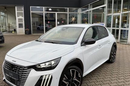 Peugeot 208 9.996 km 22.890 &euro; Moers 47445
