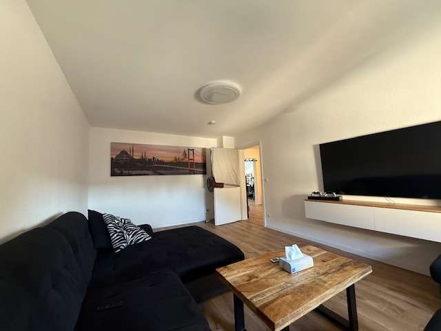 Wohnung zum Mieten in Duisburg 480 € 68.13 m²