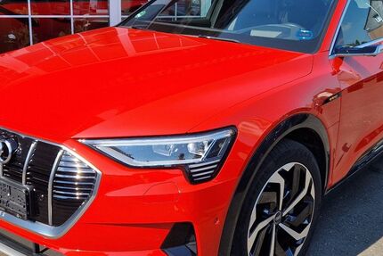 Audi e-tron 37.200 km 35.980 &euro; Solingen 42659