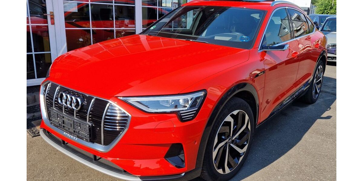 Audi e-tron 37.200 km 35.980 &euro; Solingen 42659