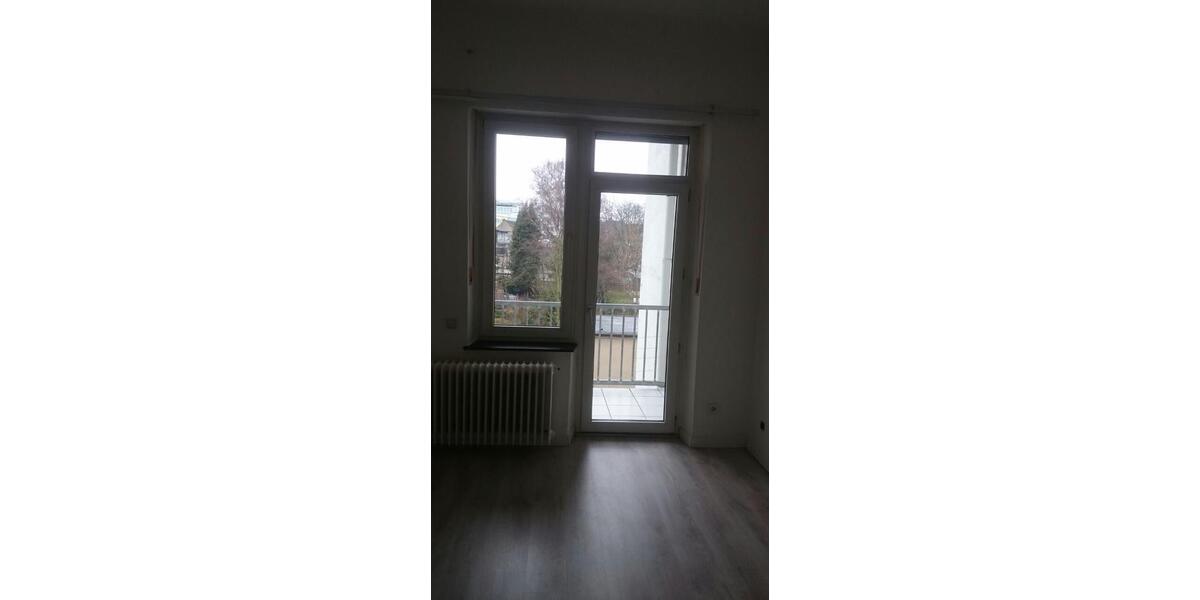Etagenwohnung Mönchengladbach Süd - 3 Zimmer, 74 m&sup2;, 189.000&euro; | Angebot:27045407