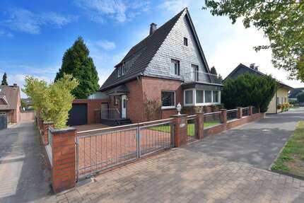Haus Moers Hochstraß - 5 Zimmer, 120 m&sup2;, 399.000&euro; | Angebot:26188344