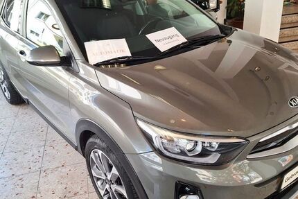 Kia Stonic 19.000 km 16.980 &euro; Oberhausen 46045
