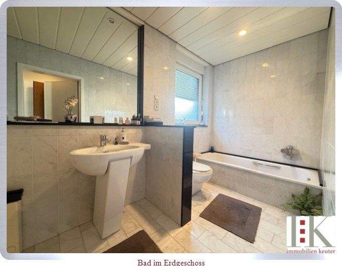 Reihenendhaus Tönisvorst Vorst - 5 Zimmer, 211 m&sup2;, 329.000&euro; | Angebot:25361833