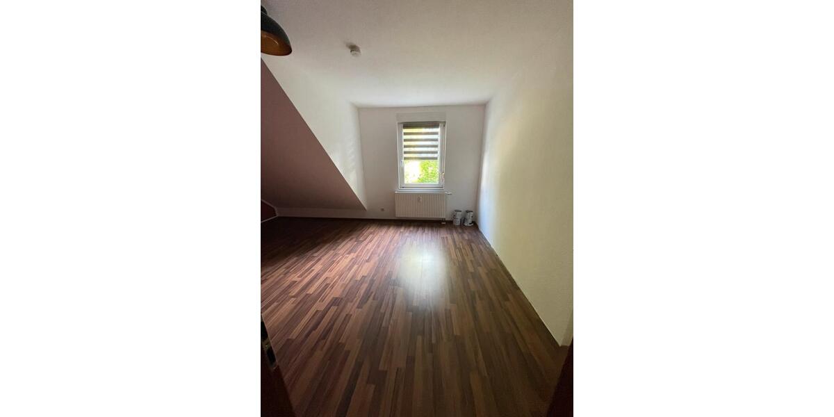 Dachgeschoßwohnung Wuppertal Eckbusch - 2 Zimmer, 60 m&sup2;, 534&euro; | Angebot:26221252