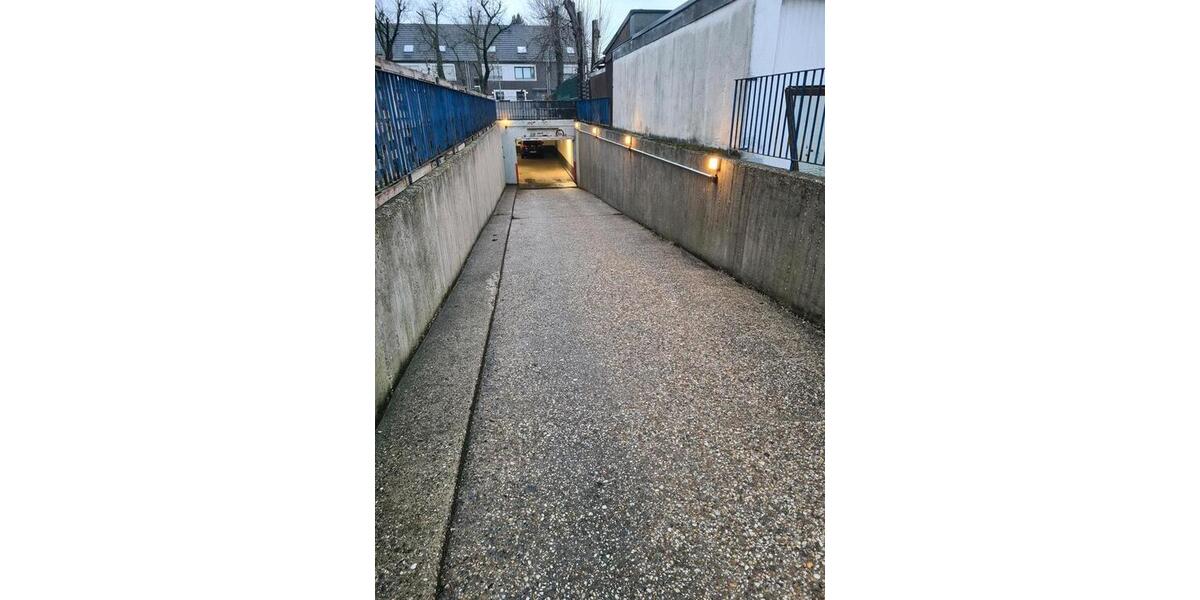 Etagenwohnung Grevenbroich Neuenhausen - 3 Zimmer, 89 m&sup2;, 950&euro; | Angebot:23860985