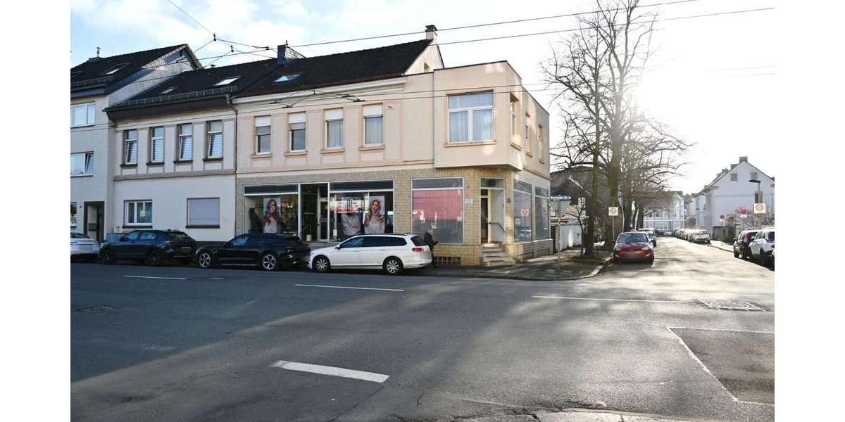Haus zum Kaufen in Solingen 595.000 € 150 m² 8 zimmer