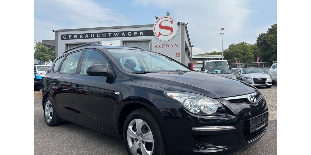 Hyundai i30 115.270 km 4.299 &euro; Mönchengladbach 41063