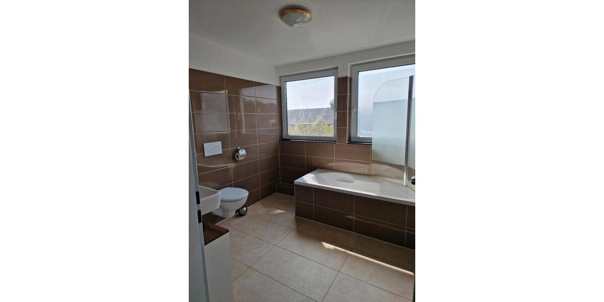 4-Zimmer Maisonette-Wohnung OHNE MAKLERCOURTAGE 4 zimmer