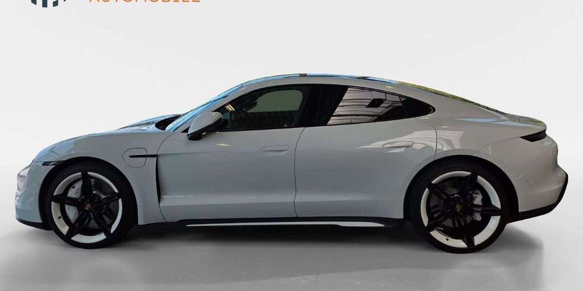 Porsche Taycan 45.000 km 62.990 &euro; Bedburg 50181