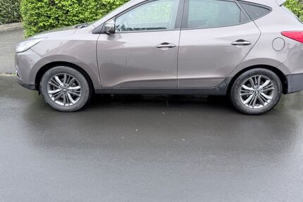 Hyundai ix35 102.500 km 9.750 &euro; Leverkusen 51373