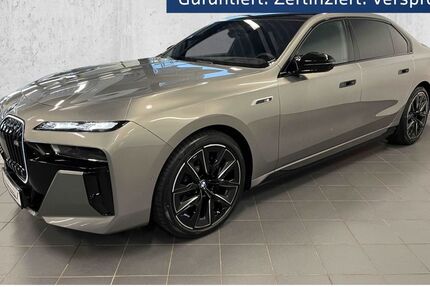 BMW i7 1.503 km 130.440 &euro; Solingen 42719