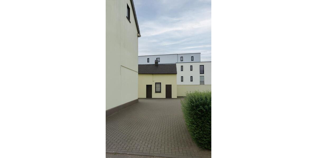Einfamilienhaus Solingen Aufderhöhe - 5 Zimmer, 70 m&sup2;, 580&euro; | Angebot:26419238