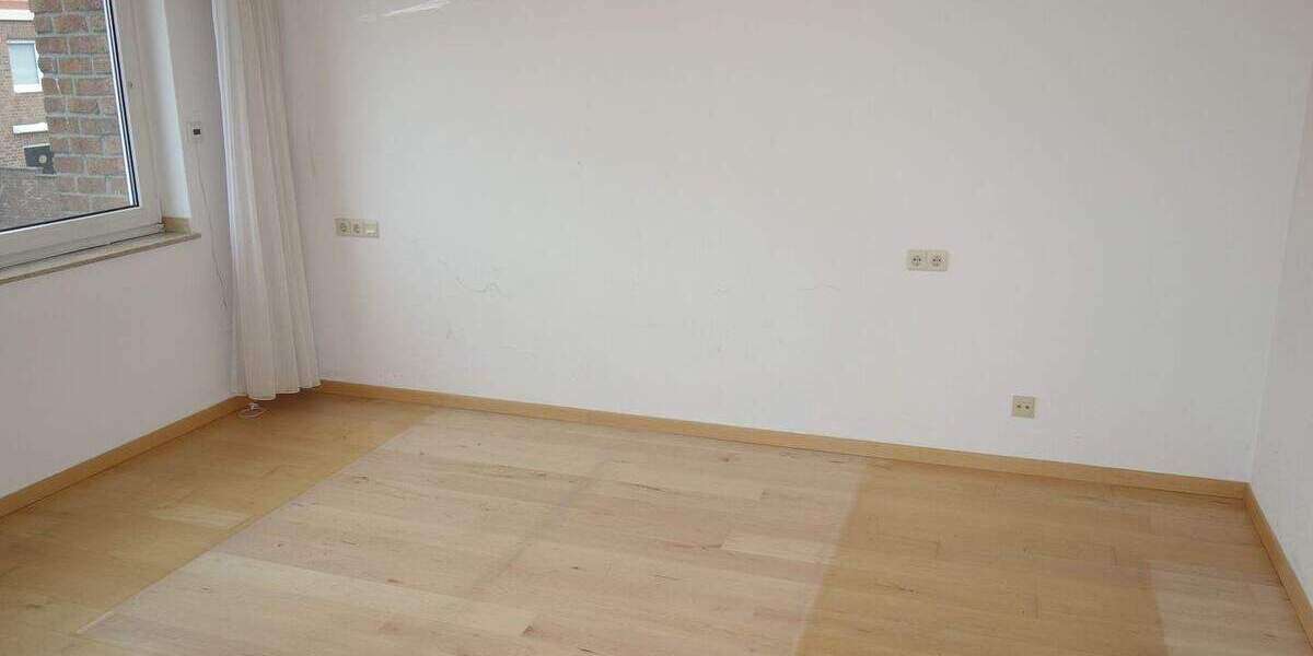 Einfamilienhaus Düsseldorf Hassels - 4 Zimmer, 128 m&sup2;, 550.000&euro; | Angebot:25665200