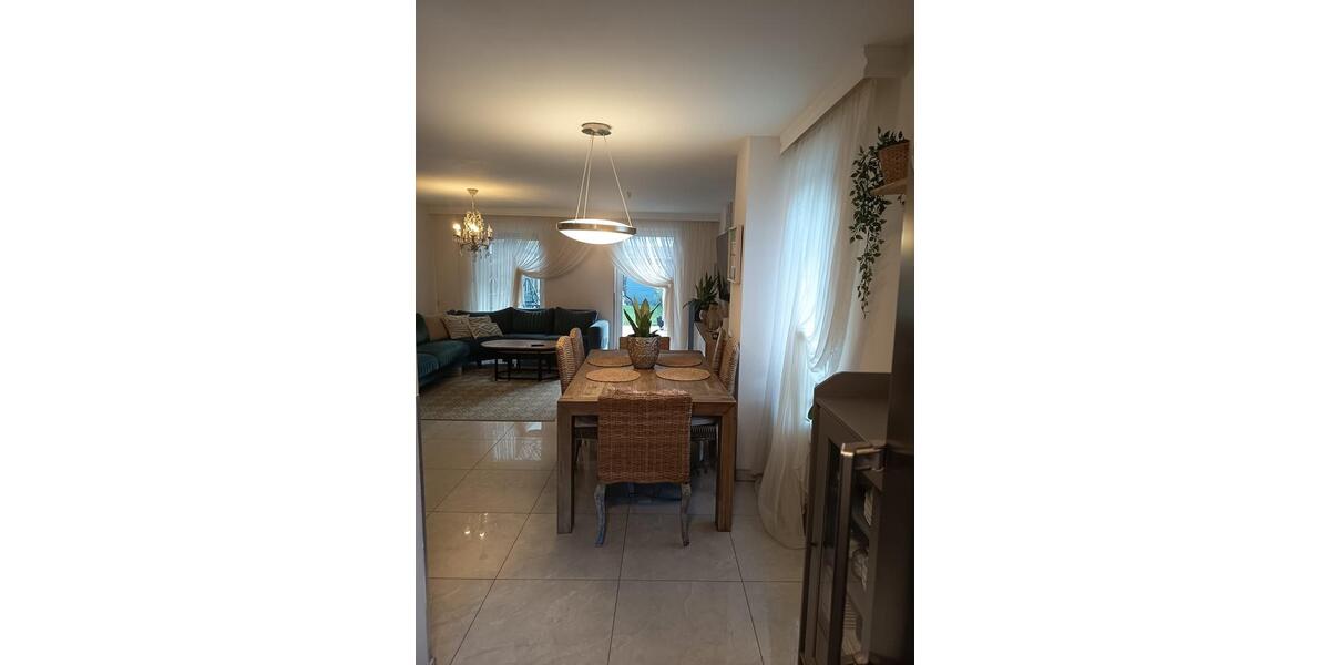 Reihenhaus Krefeld Hüls - 5 Zimmer, 110 m&sup2;, 449.000&euro; | Angebot:25824434