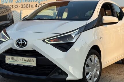 Toyota Aygo (X) 46.000 km 11.490 € Dormagen 41539