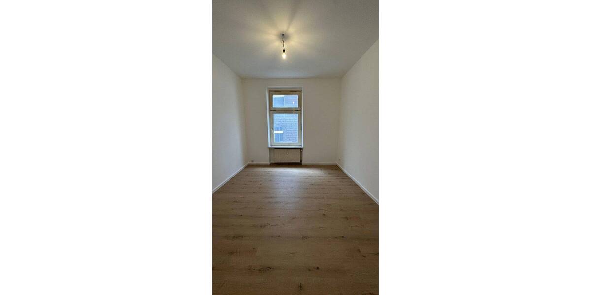 Etagenwohnung Wuppertal Barmen - 4 Zimmer, 94 m&sup2;, 840&euro; | Angebot:26801703