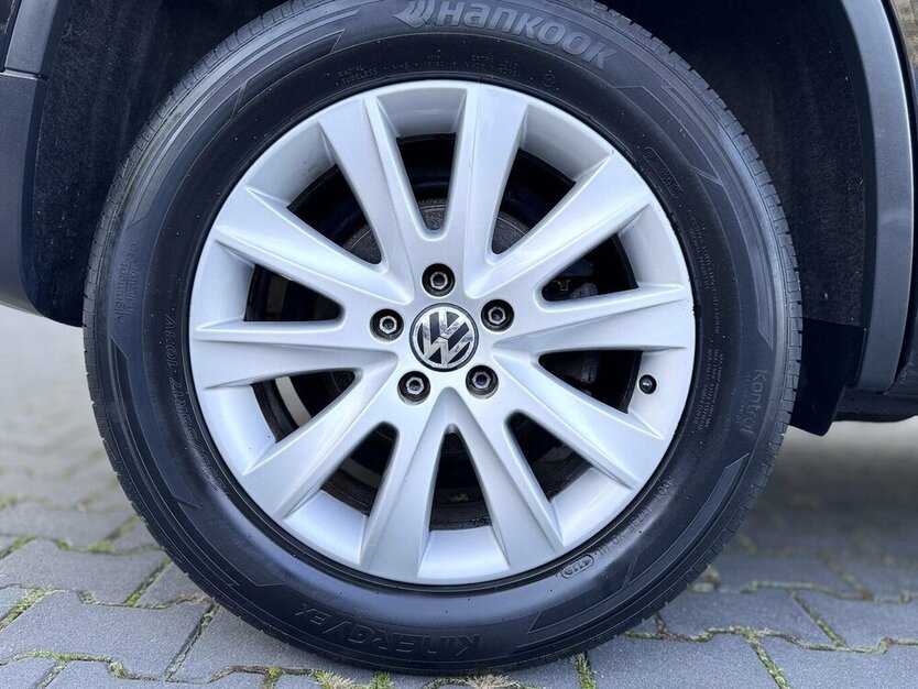 VW Tiguan Sport & Style / Allrad/ Automatik / Leder 195.000 km 8.900 € Mönchengladbach 41066