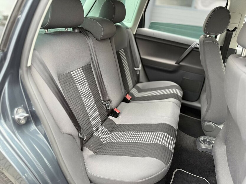 VW Polo United / Klima / PDC / Wenig KM. 49.000 km 6.900 € Mönchengladbach 41066