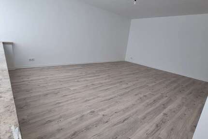 Wohnung zum Mieten in Krefeld 490 € 51 m² 1 zimmer