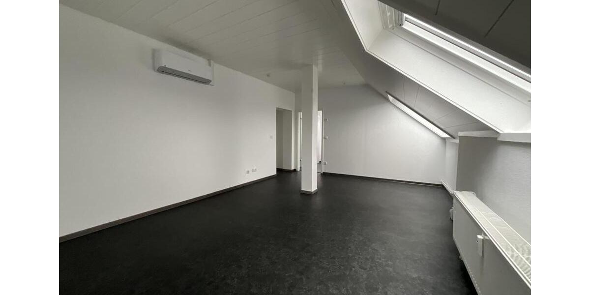 Dachgeschoßwohnung Mülheim an der Ruhr Mellinghofen - 2 Zimmer, 55 m&sup2;, 650&euro; | Angebot:26145178