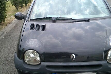 Renault Twingo 76.600 km 2.490 &euro; Düsseldorf 40231
