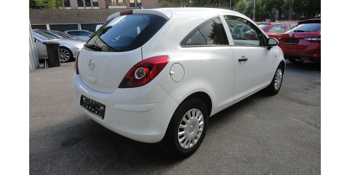 Opel Corsa Selection Klima Kette+TÜV neu S.heft 179.000 km 2.999 &euro; Neuss 41462