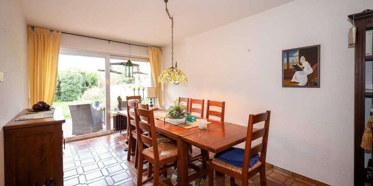 Reihenendhaus Monheim am Rhein Monheim - 7 Zimmer, 171 m&sup2;, 525.000&euro; | Angebot:25736789