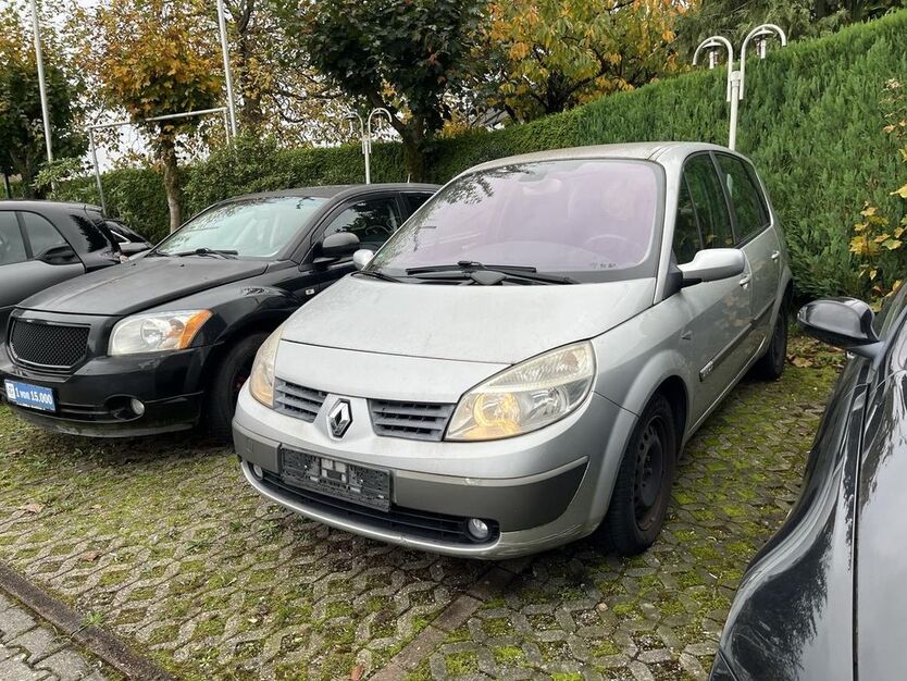 Renault Scenic 145.700 km 990 € Wermelskirchen 42929