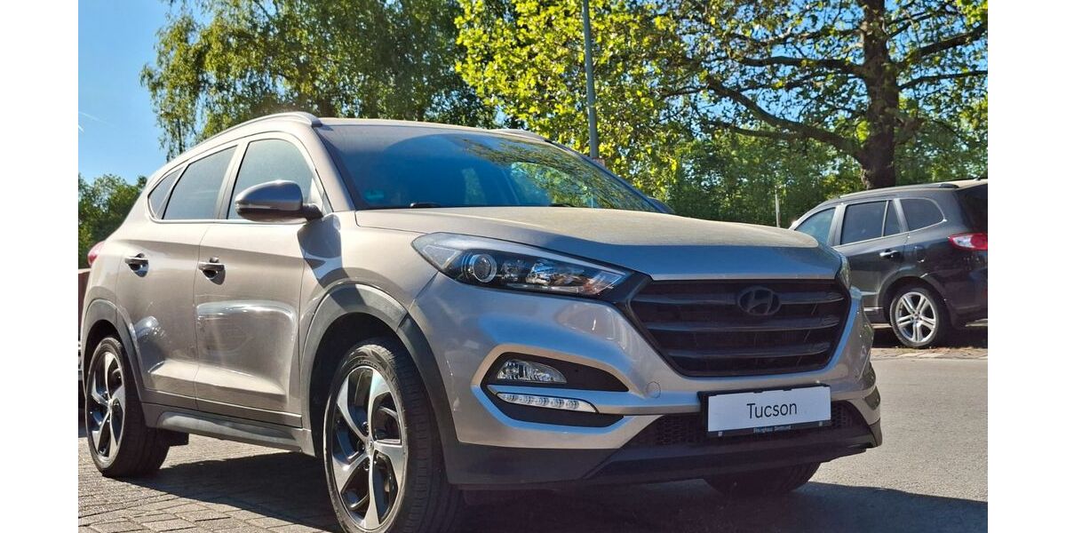 Hyundai TUCSON 77.179 km 16.990 &euro; Duisburg 47269