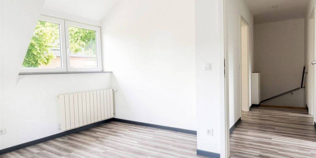 Doppelhaushälfte Krefeld Oppum - 5 Zimmer, 130 m&sup2;, 535.000&euro; | Angebot:26917344