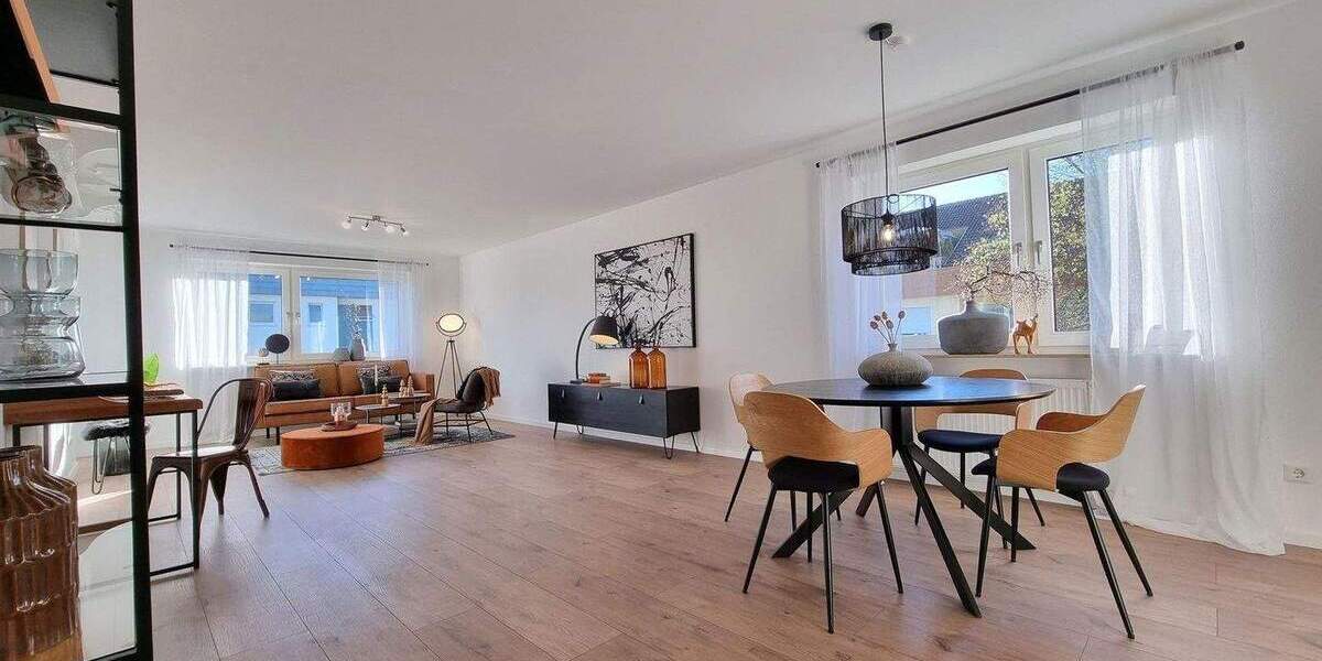 Frisch renovierte 4-Zimmer Maisonette ETW mit Balkon in Top-Lage von St.Tönis 4 zimmer