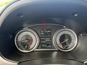 Suzuki Vitara 1.4 Comfort Hybrid +Navi+RCam+Sitzhzg+ 48.519 km 16.450 &euro; Meerbusch 40667