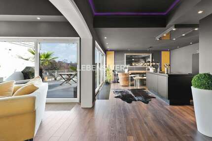 Wohnung Solingen Mitte - 3 Zimmer, 116 m&sup2;, 310.000&euro; | Angebot:25519374