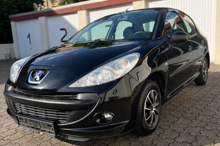 Peugeot 206 142.000 km 3.199 &euro; Duisburg 47229