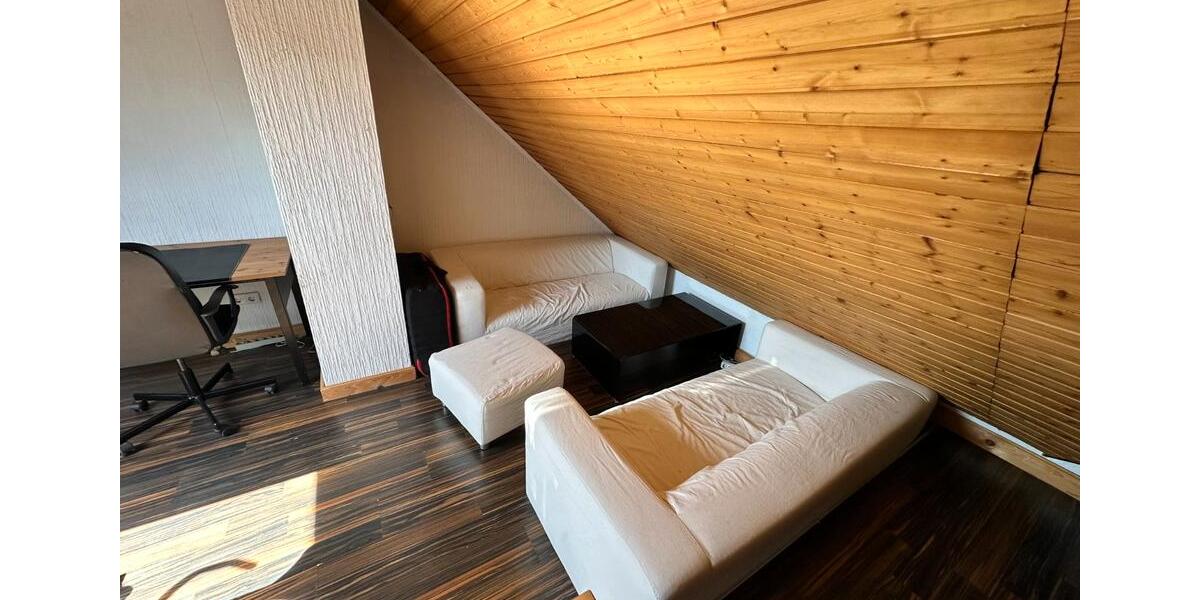 Dachgeschoßwohnung Düsseldorf Stadtbezirk 8 - 3 Zimmer, 86 m&sup2;, 1.143&euro; | Angebot:26355298