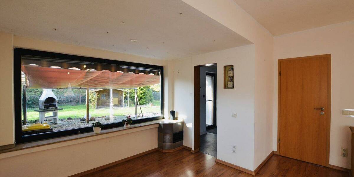 Einfamilienhaus Ratingen Tiefenbroich - 3 Zimmer, 111 m&sup2;, 349.000&euro; | Angebot:26043935