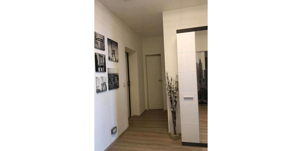 Etagenwohnung Krefeld Gartenstadt - 3 Zimmer, 83 m&sup2;, 219.000&euro; | Angebot:27096095