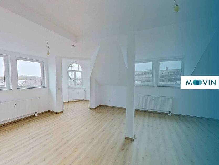 Bezaubernde und frisch modernisierte 3-Zimmer-AltbauWohnung mit Tageslichtbad