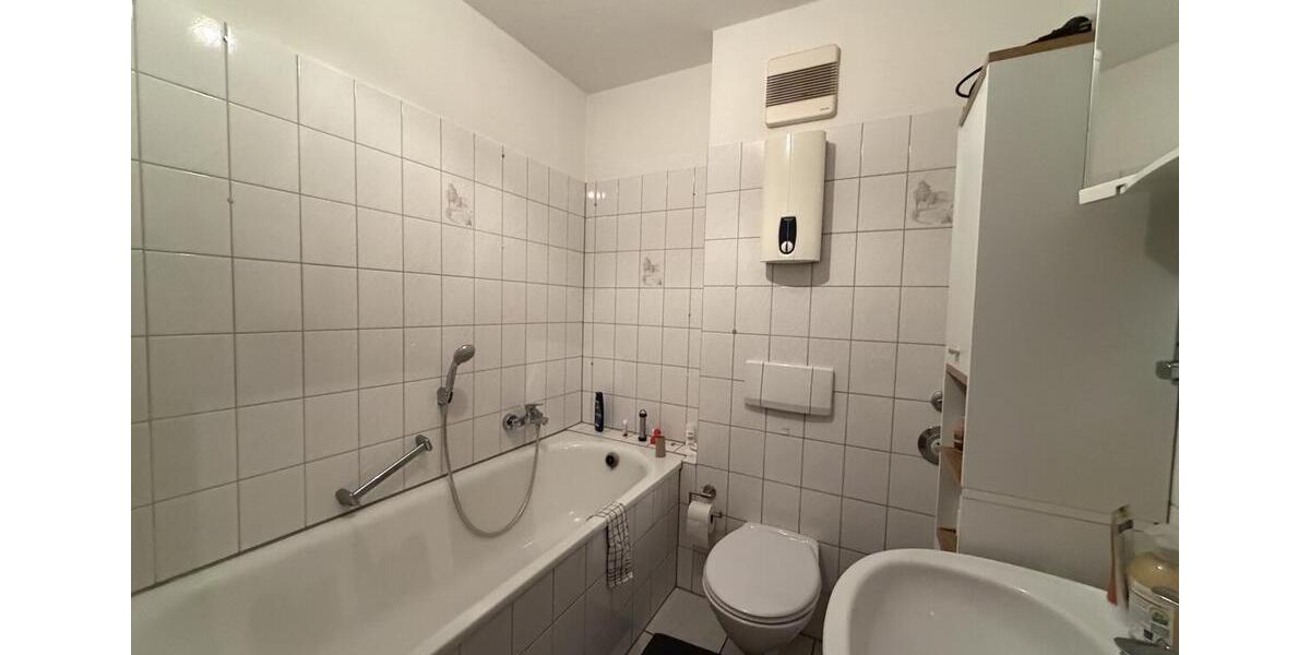Etagenwohnung Mönchengladbach - 3 Zimmer, 68 m&sup2;, 675&euro; | Angebot:25341197