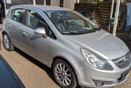 Opel Corsa 92.660 km 5.950 &euro; Mülheim-Ruhr 45473
