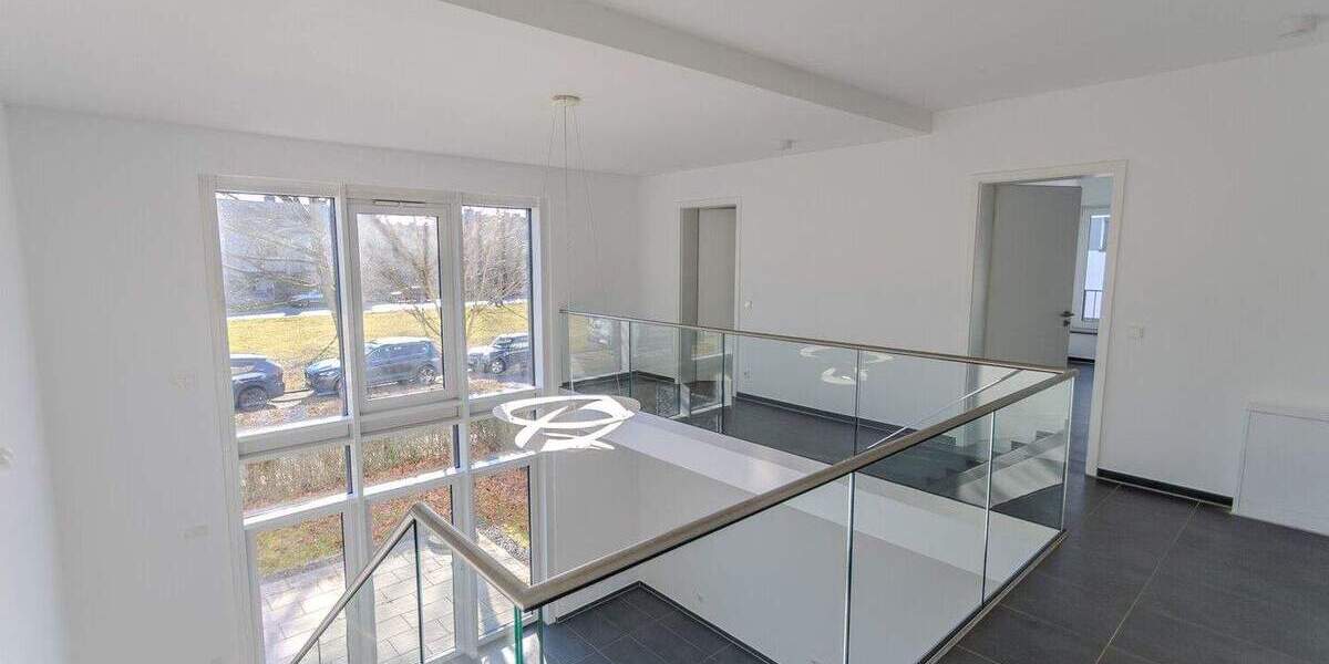 Etagenwohnung Neuss Stadionviertel - 4 Zimmer, 145 m&sup2;, 689.000&euro; | Angebot:25108551