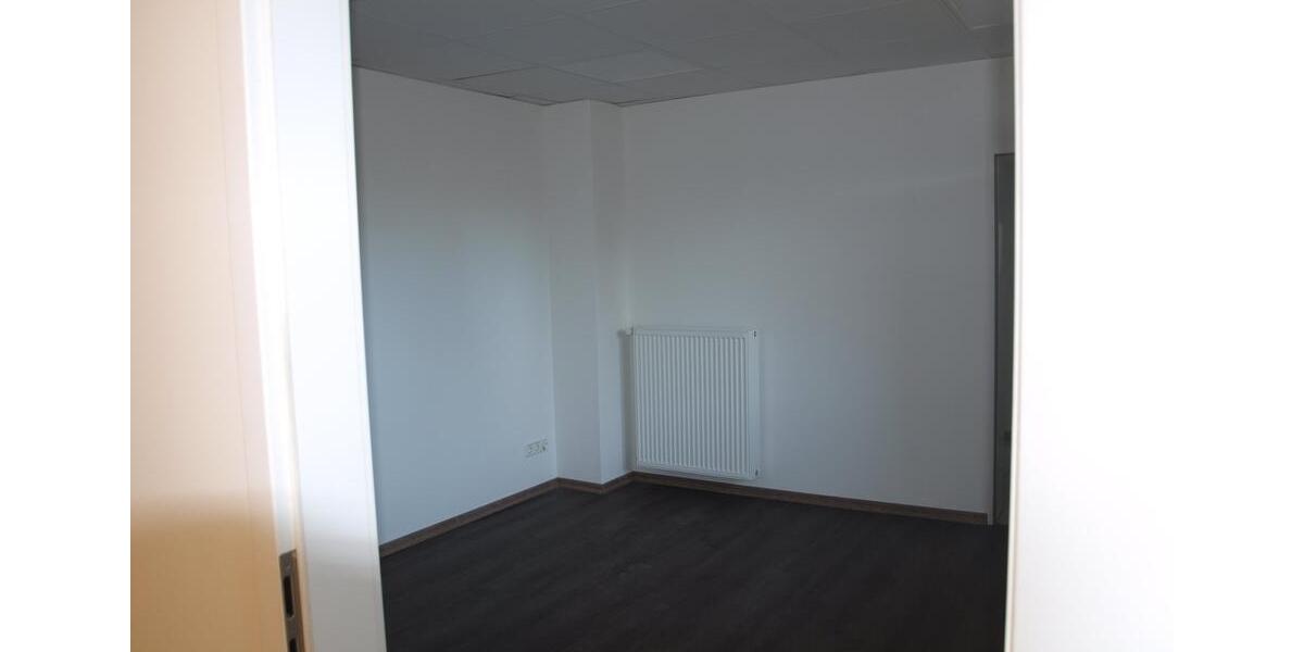 Gewerbeobjekt Solingen Höhscheid - 1.350&euro; | Angebot:24684318