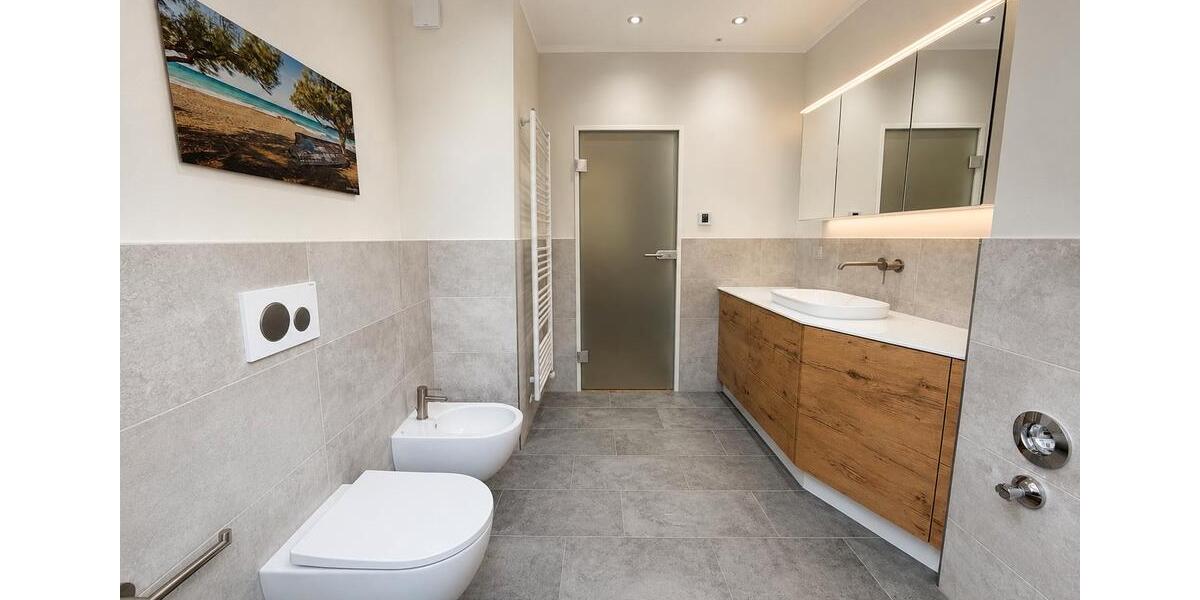 Dachgeschoßwohnung Erkrath - 4 Zimmer, 98 m&sup2;, 425.000&euro; | Angebot:26750061