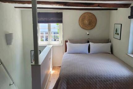 Wohnung Velbert Langenberg - 1 Zimmer, 30 m&sup2;, 650&euro; | Angebot:25433336