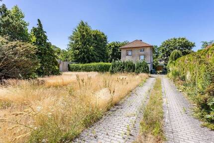 Bestandssanierung oder doch lieber Neubau? - 1.003?m² Grundstück mit Entwicklungspotenzial