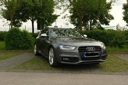 Audi A4 148.800 km 15.200 &euro; Düsseldorf 40227