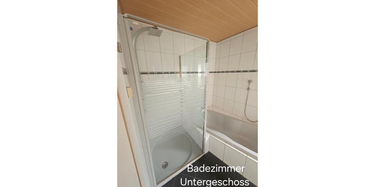 Mehrfamilienhaus, Wohnhaus Düsseldorf Stadtmitte - 8 Zimmer, 280 m&sup2;, 680.000&euro; | Angebot:26866681