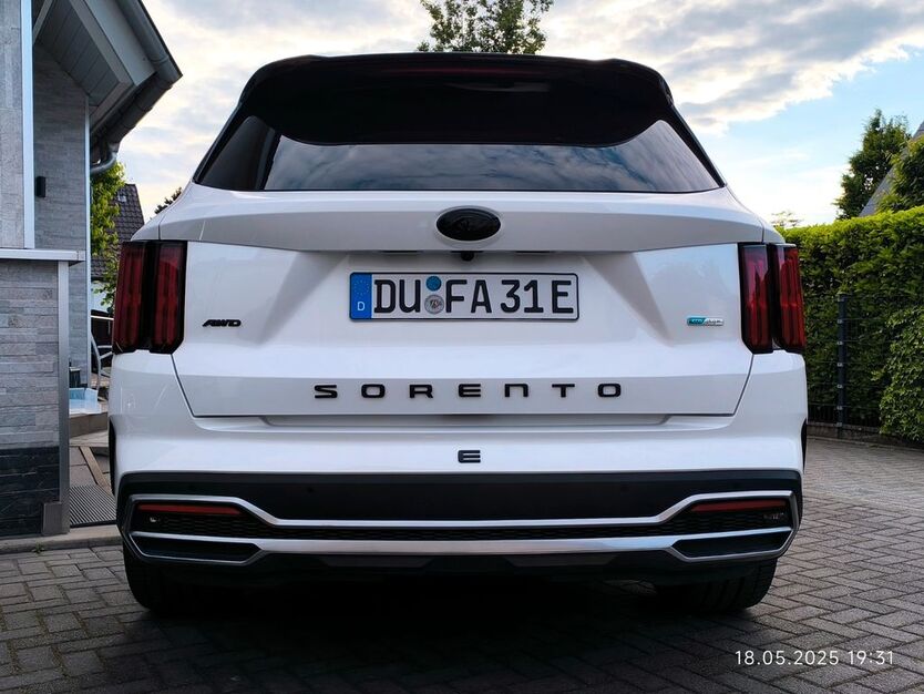 Kia Sorento 33.683 km 42.500 € Duisburg 47178